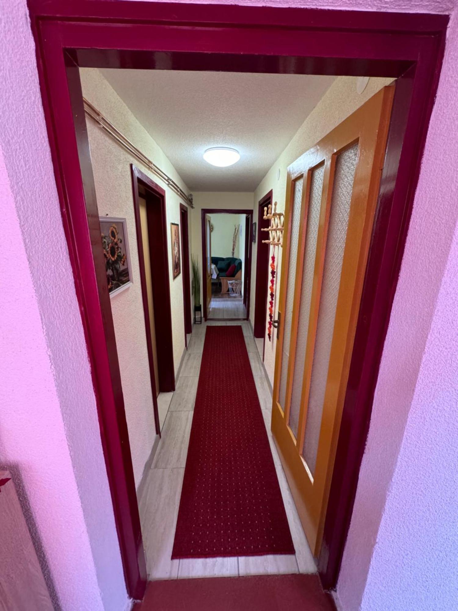 Apartman Josip Gospić Exteriör bild
