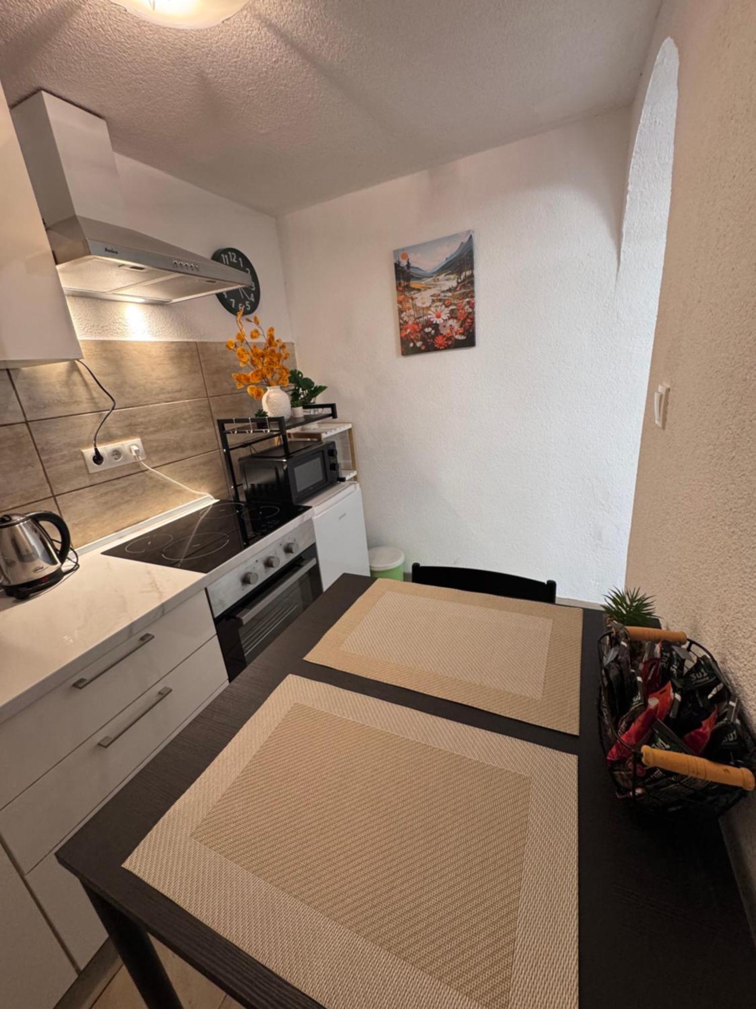 Apartman Josip Gospić Exteriör bild